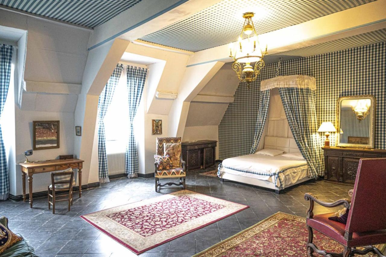 Chateau Du Boschet Chambre De L'Infatigable Gentilhomme Bourg-des-Comptes ภายนอก รูปภาพ